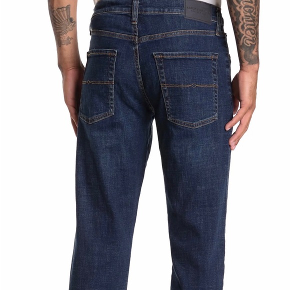 Lucky Brand 221 Straight Men Jean - Picture 2 of 6